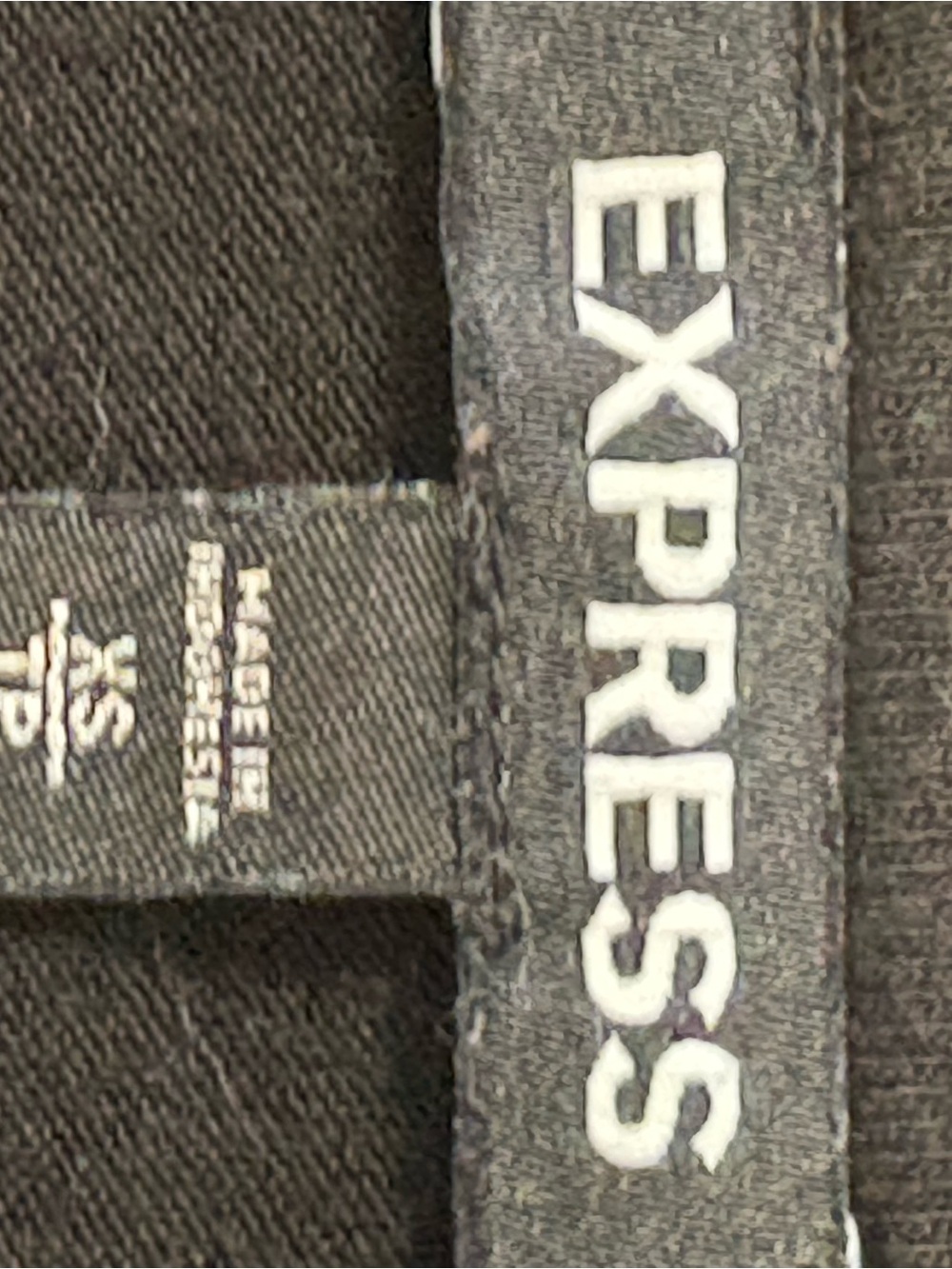 Express black v-neck tunic tee - Picture 4 of 5